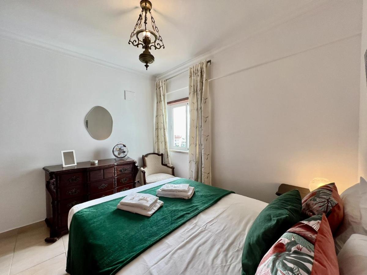 Albufeira Vintage Apartment With Pool By Homing Bagian luar foto